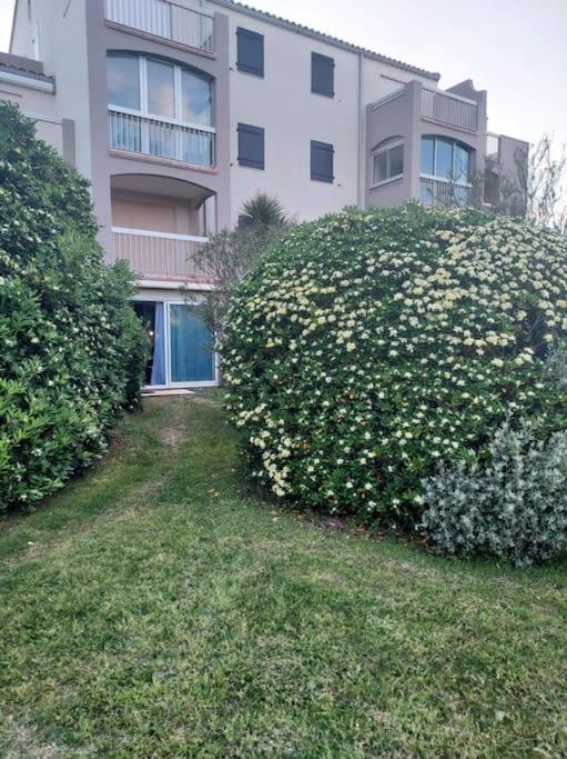 Logement Plage 圣西普里安 外观 照片