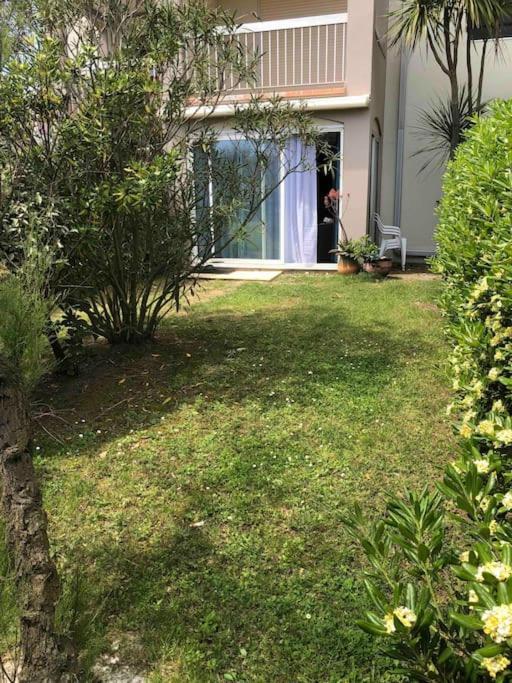 Logement Plage 圣西普里安 外观 照片